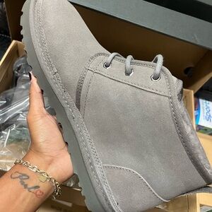 UGGS Boots Neumel